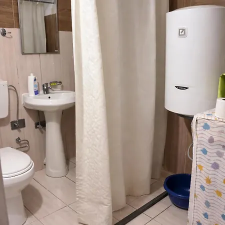 Appartamento Garden One Bedroom Tirana